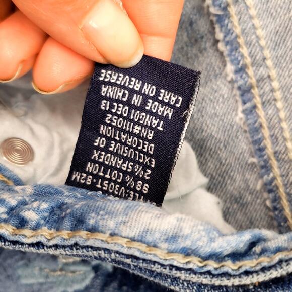 Vanilla Star Embroidered Jeans Shorts Cut-off - Picture 4 of 5